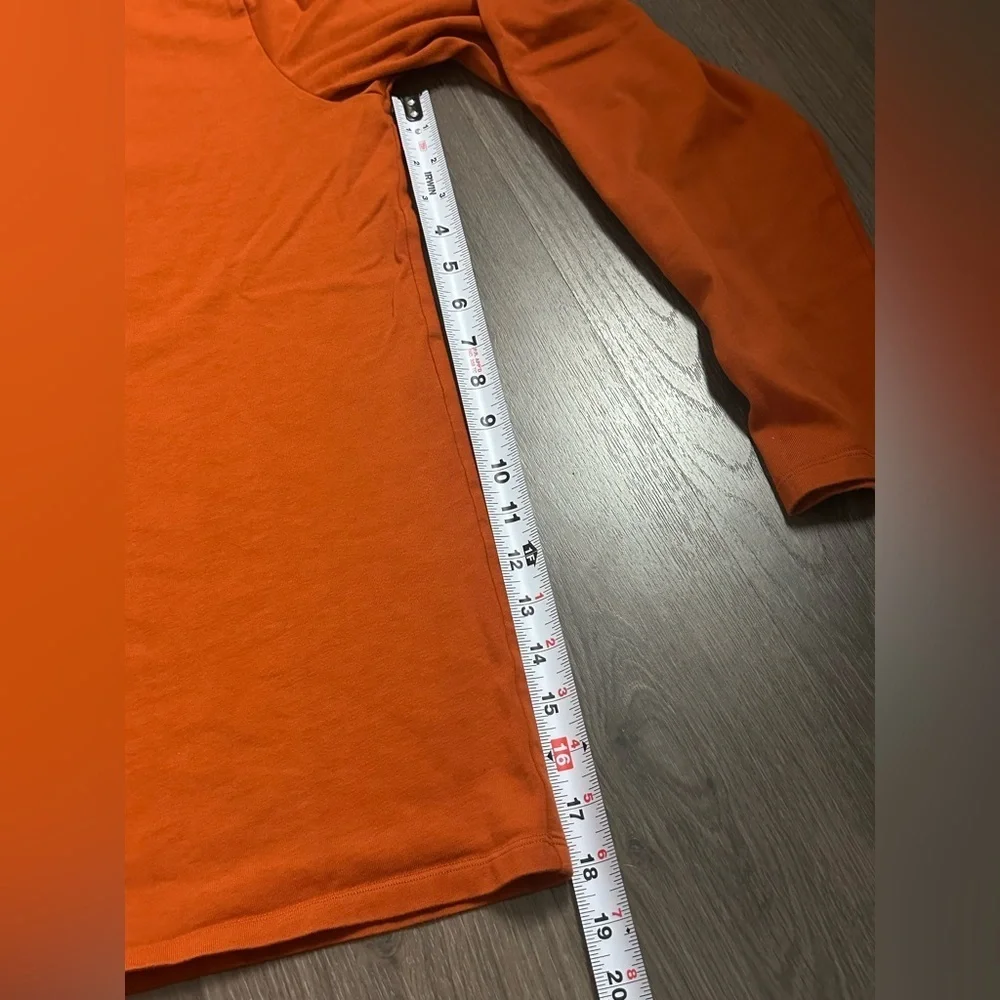 Lululemon Longsleeve - Picture 7 of 8